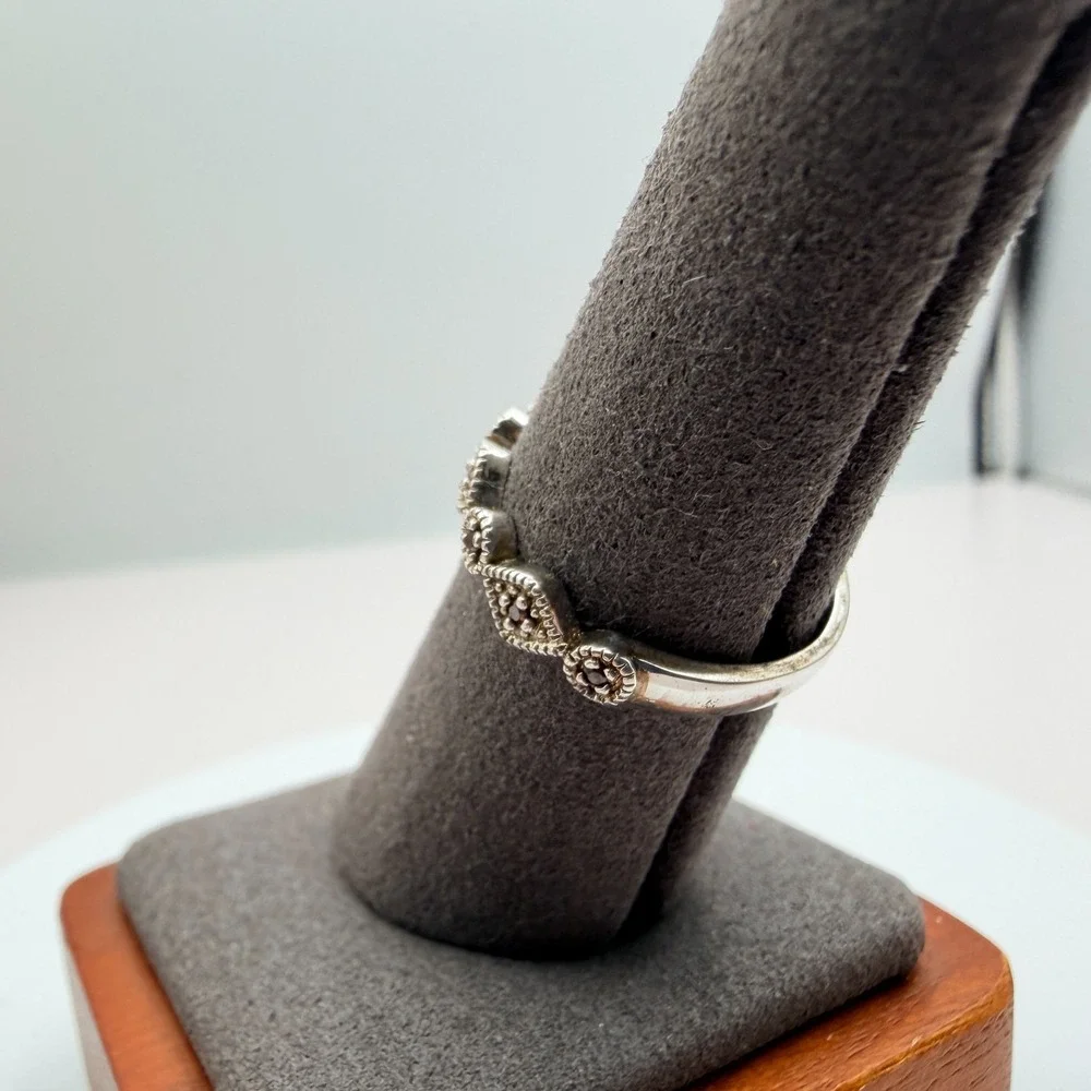 Vintage 90s Silver Tone Red Glass Ring‎ Women's Classic Fashion Jewelry